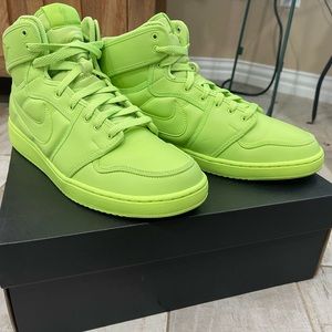 Billie Eilish x Air Jordan 1 KO